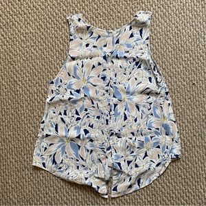 floral button down sleeveless blouse